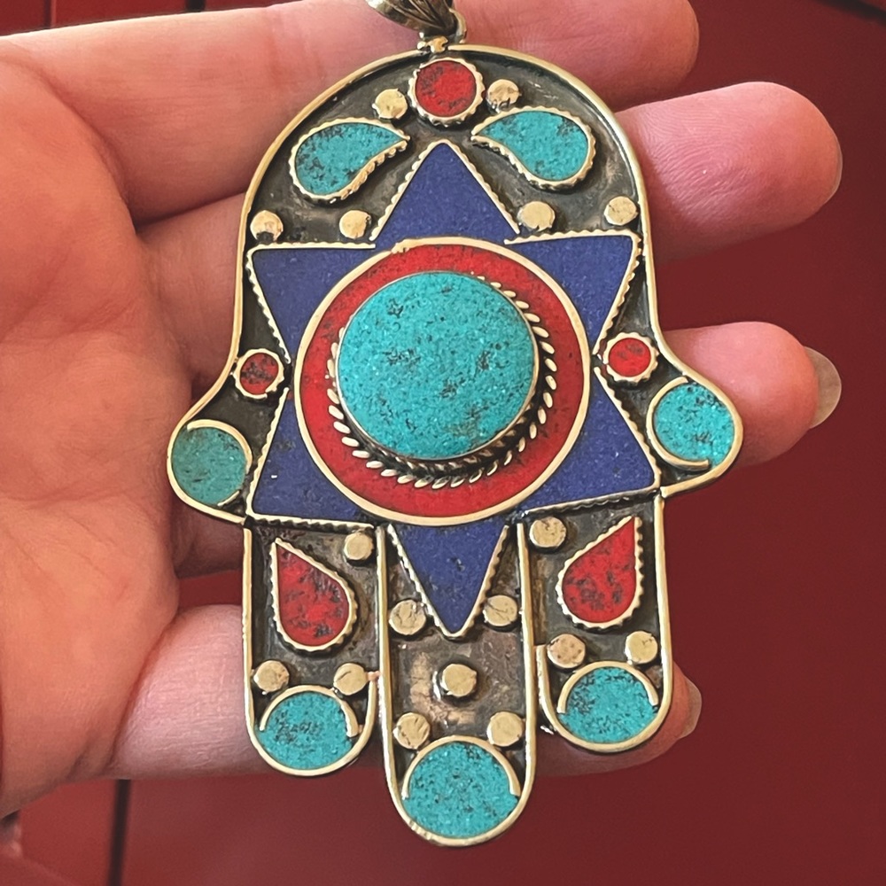 Ethnic Gemstone Tibetan silver Hamsa pendant - Picture 5 of 8
